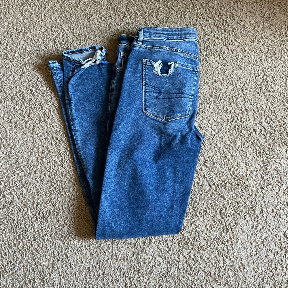 American Eagle Distressed Skinny Jeans